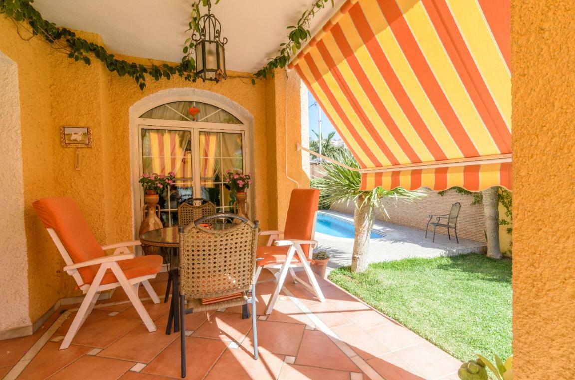 Habitaciones En Casa Centrica Con Piscina Almuñécar Buitenkant foto