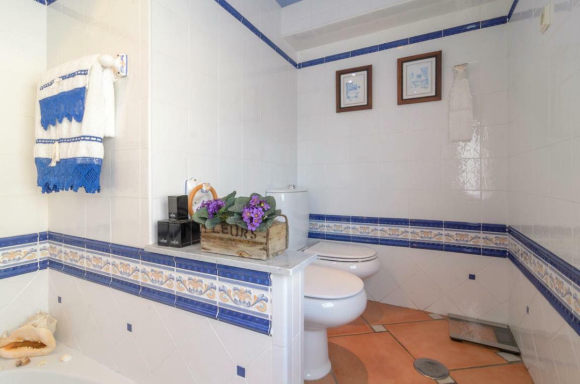Habitaciones En Casa Centrica Con Piscina Almuñécar Buitenkant foto
